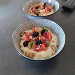 Bed & Breakfast Escale Gourmande- Avec Terrasse & Diner Maison Possible Eyzerac