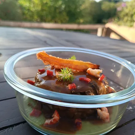 Escale Gourmande- Avec Terrasse & Diner Maison Possible 3* Eyzerac
