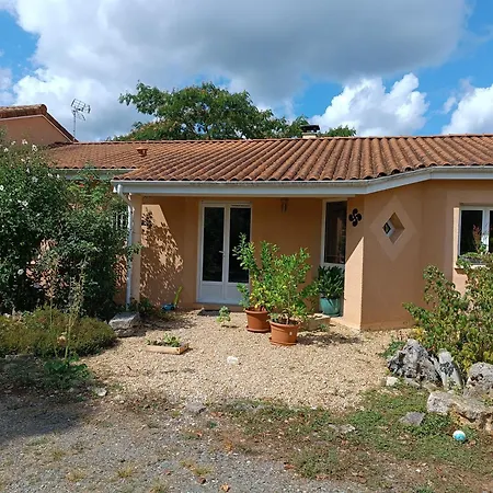 Escale Gourmande- Avec Terrasse & Diner Maison Possible Bed & Breakfast